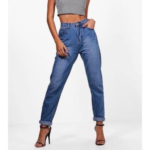 Boohoo high rise boyfriend jeans